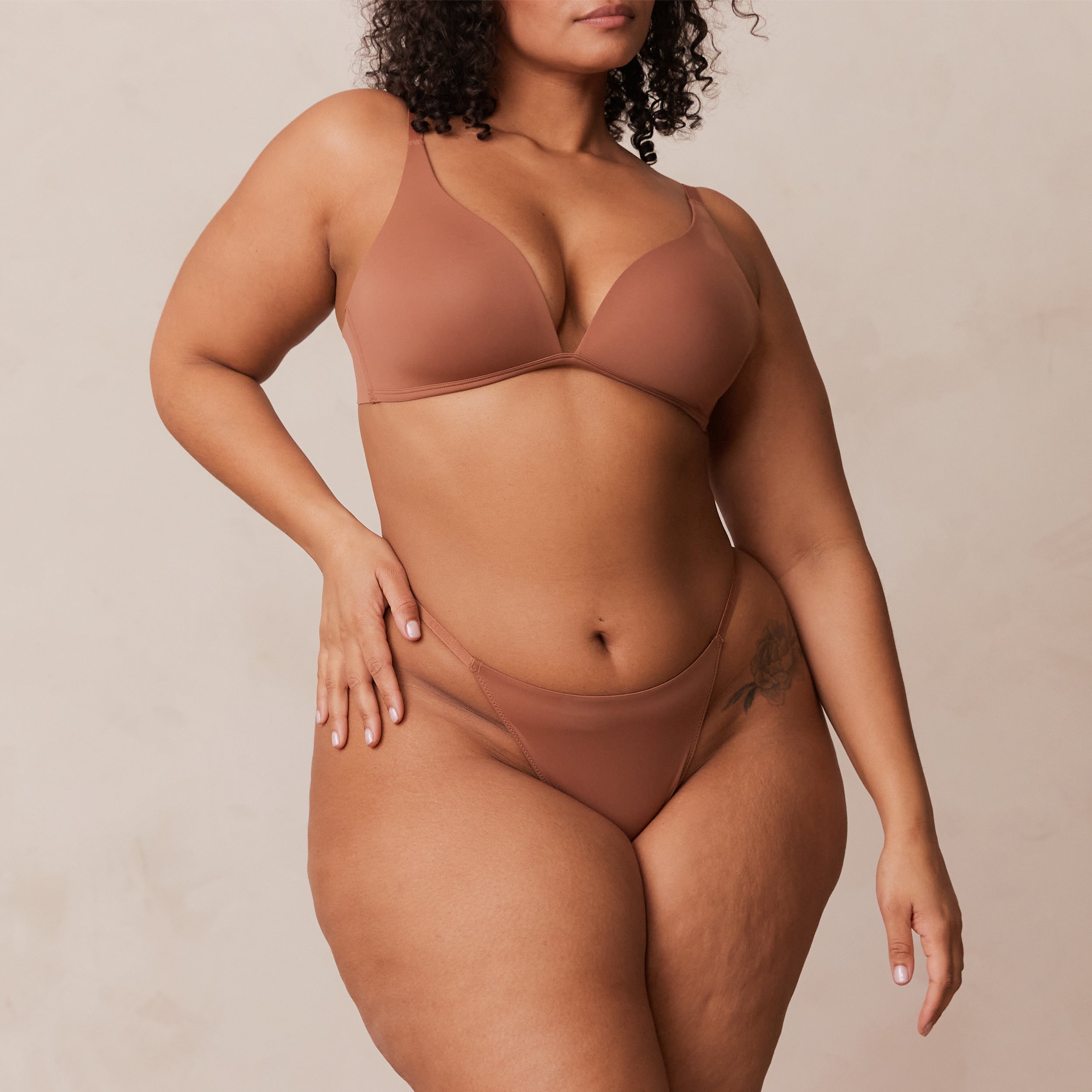 Light Non-Wired Plunge T-Shirt Bra - Mocha - Image 19