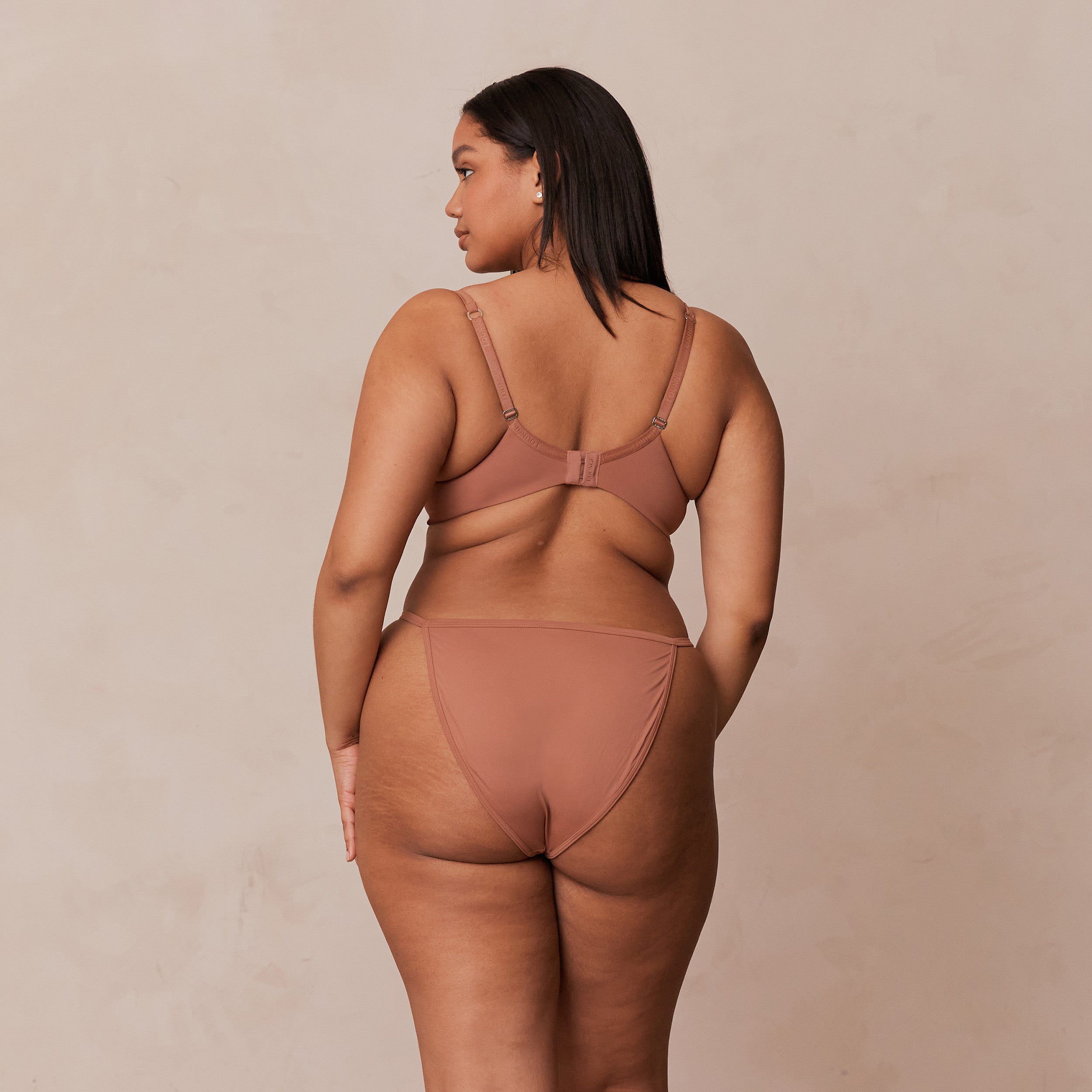 Classic Plunge T-shirt Bra - Mocha - Image 18