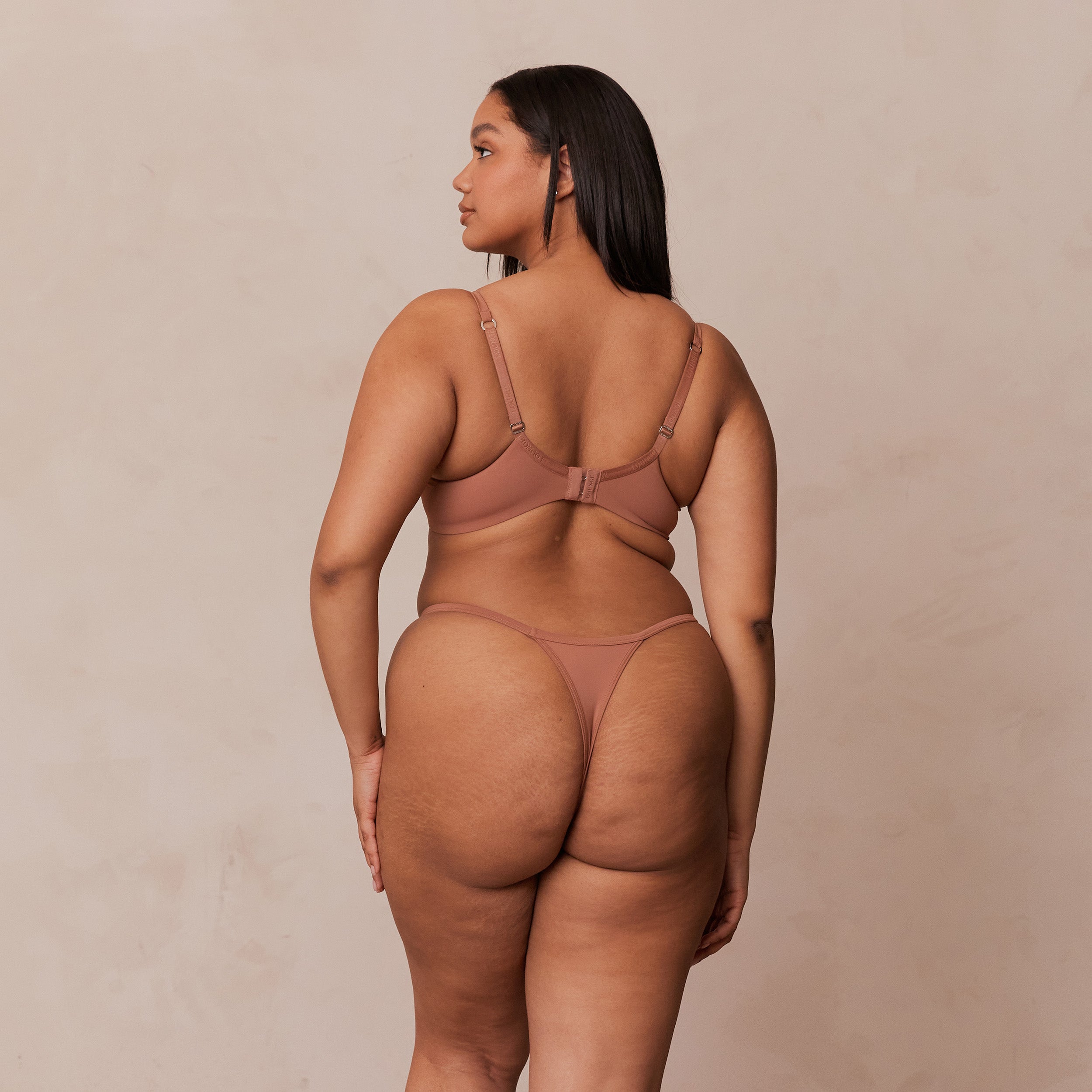Classic Plunge T-shirt Bra - Mocha - Image 7