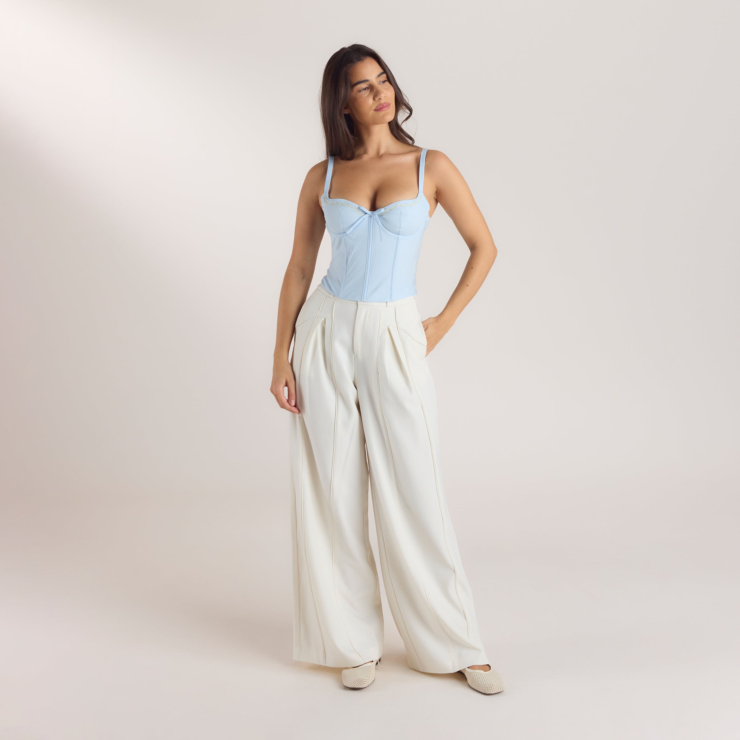 Wide-Leg Pleat Detail Trousers - Off White - Image 3