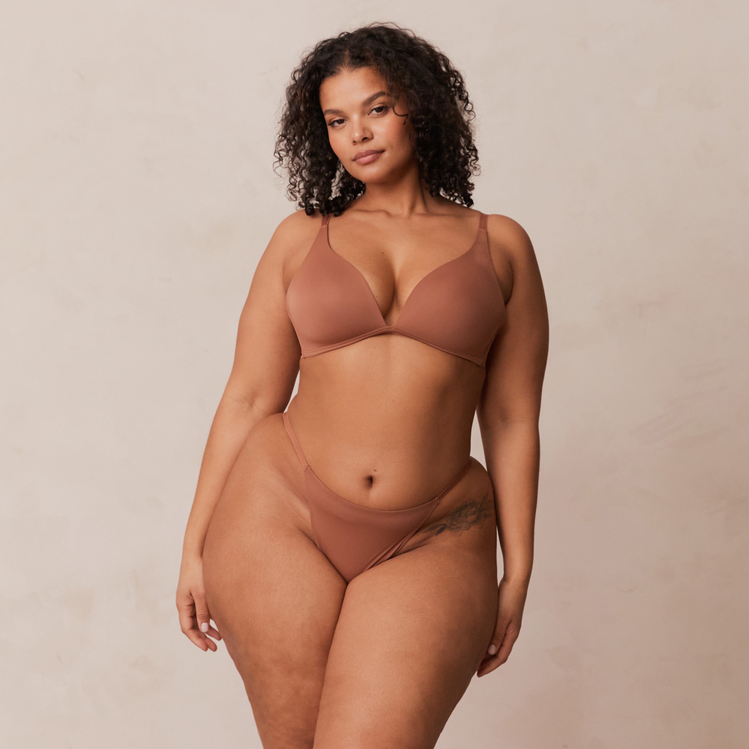Light Non-Wired Plunge T-Shirt Bra - Mocha - Image 21