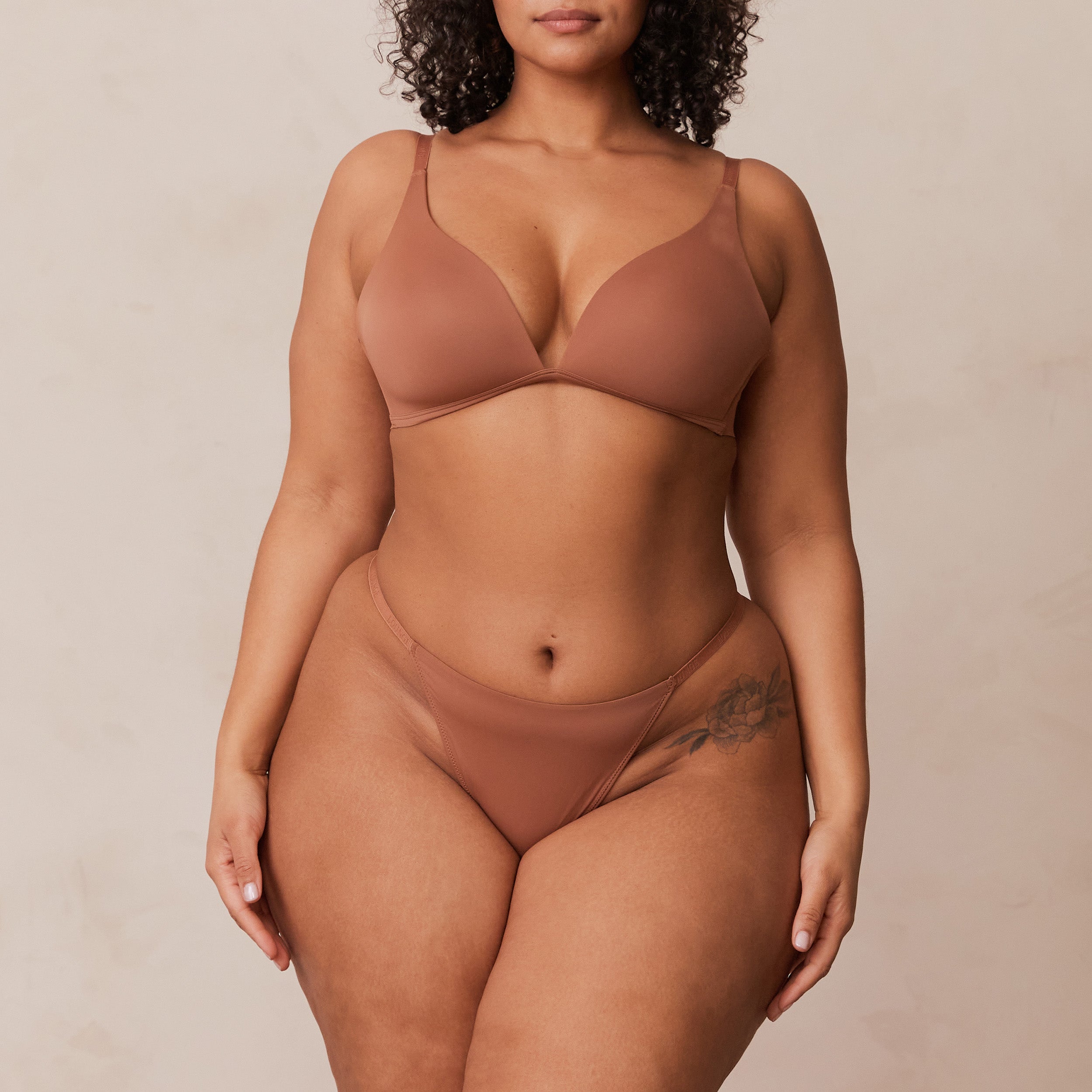 Light Non-Wired Plunge T-Shirt Bra - Mocha - Image 9