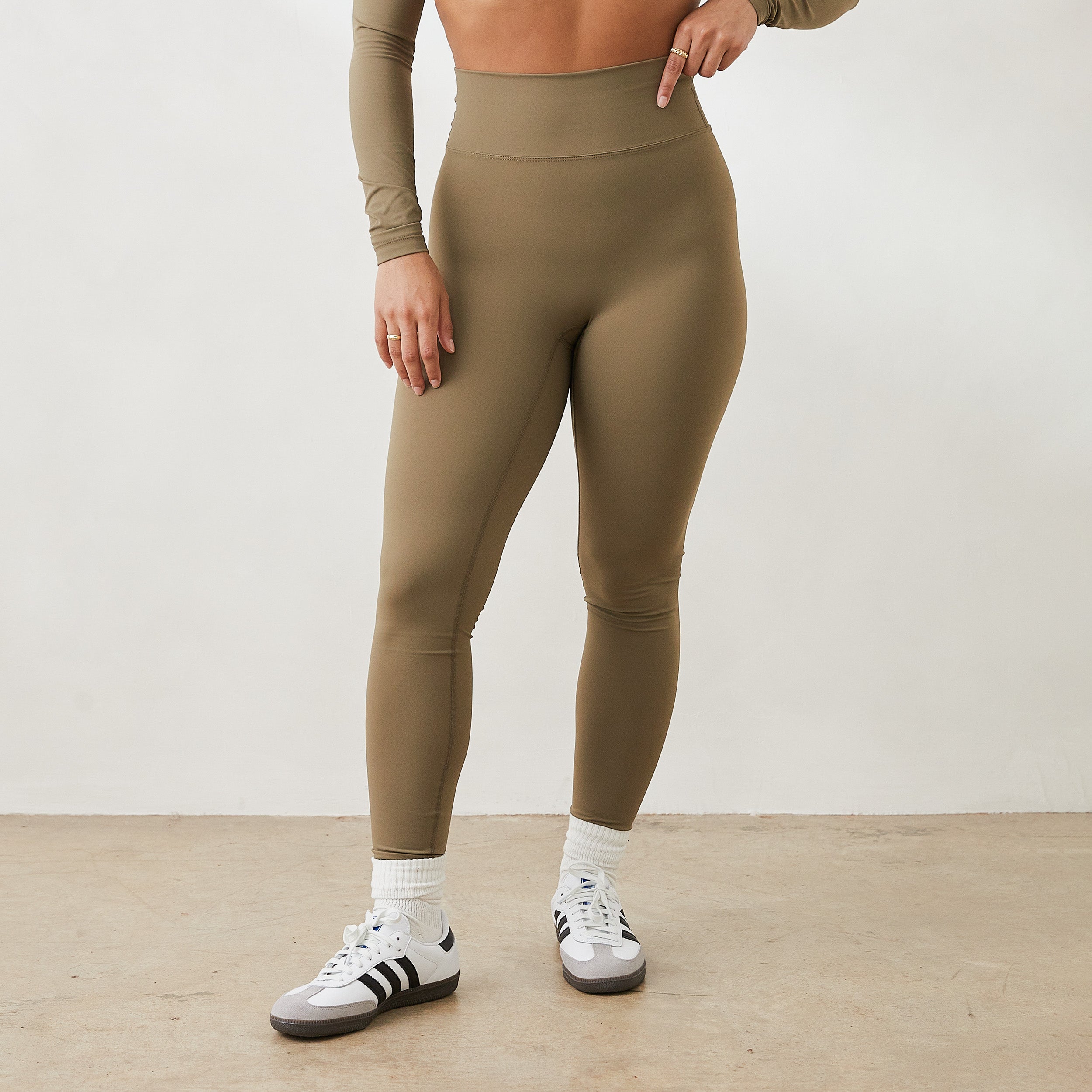 Essential Leggings - Olive - Image 3