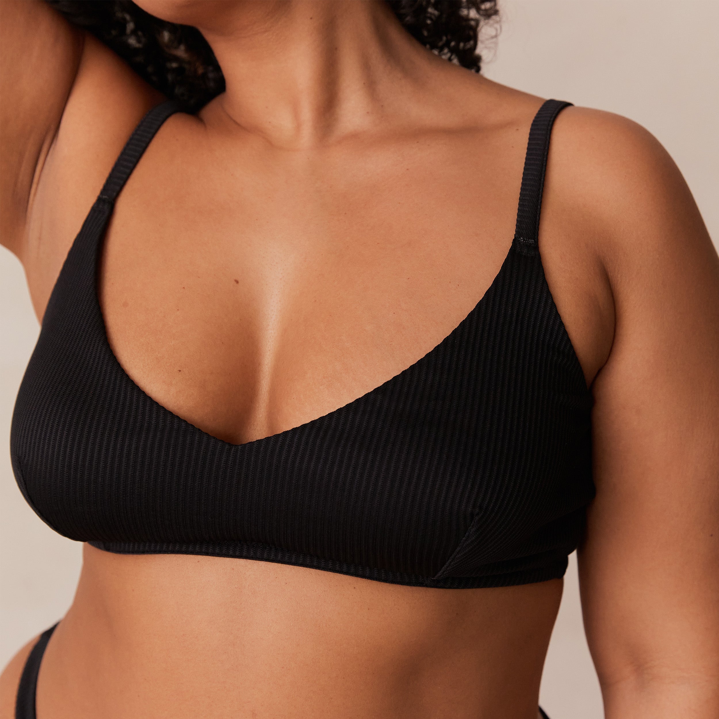Ribbed Triangle Bra - Black - Image 10