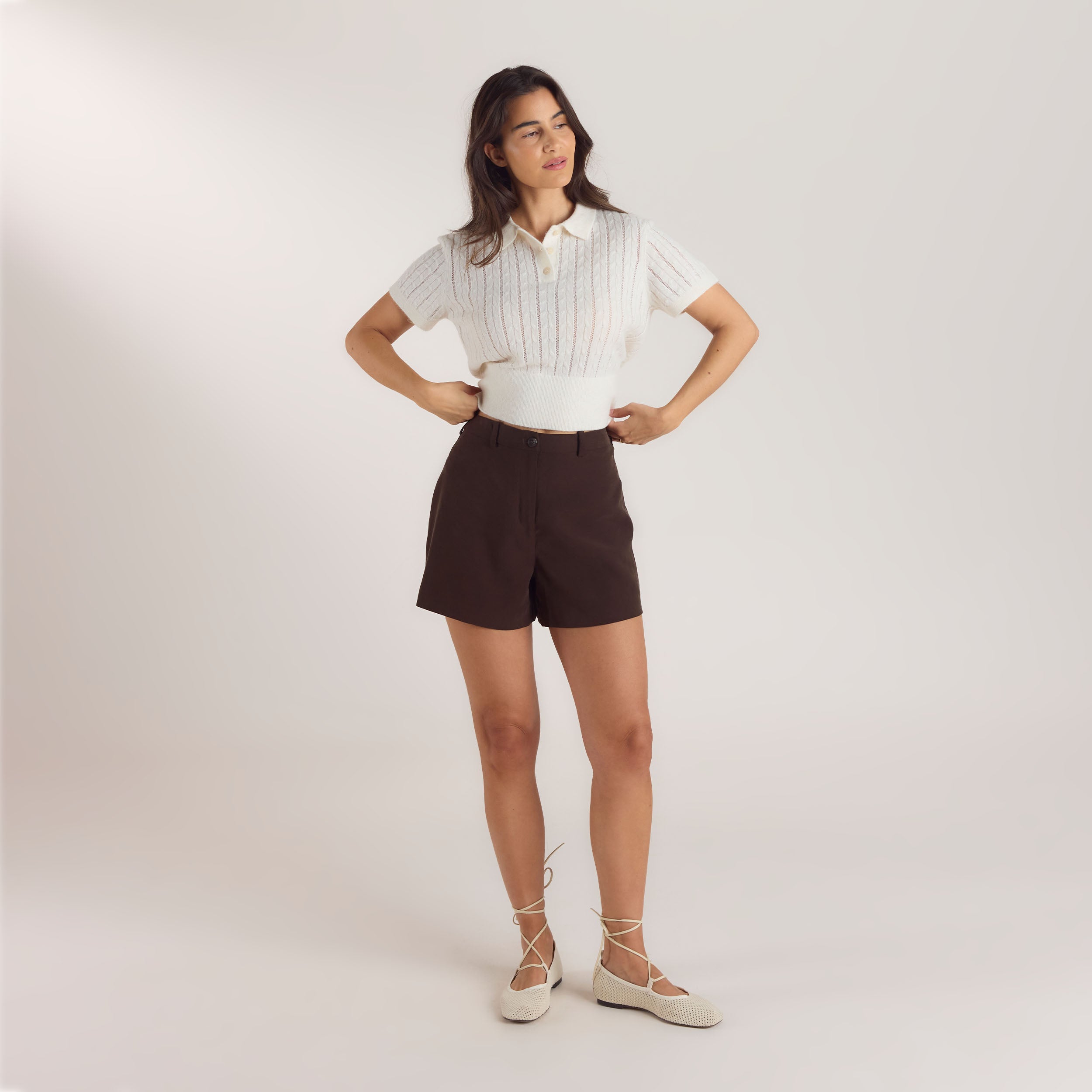 High-Waisted Tailored Shorts - Chocolate - Image 5
