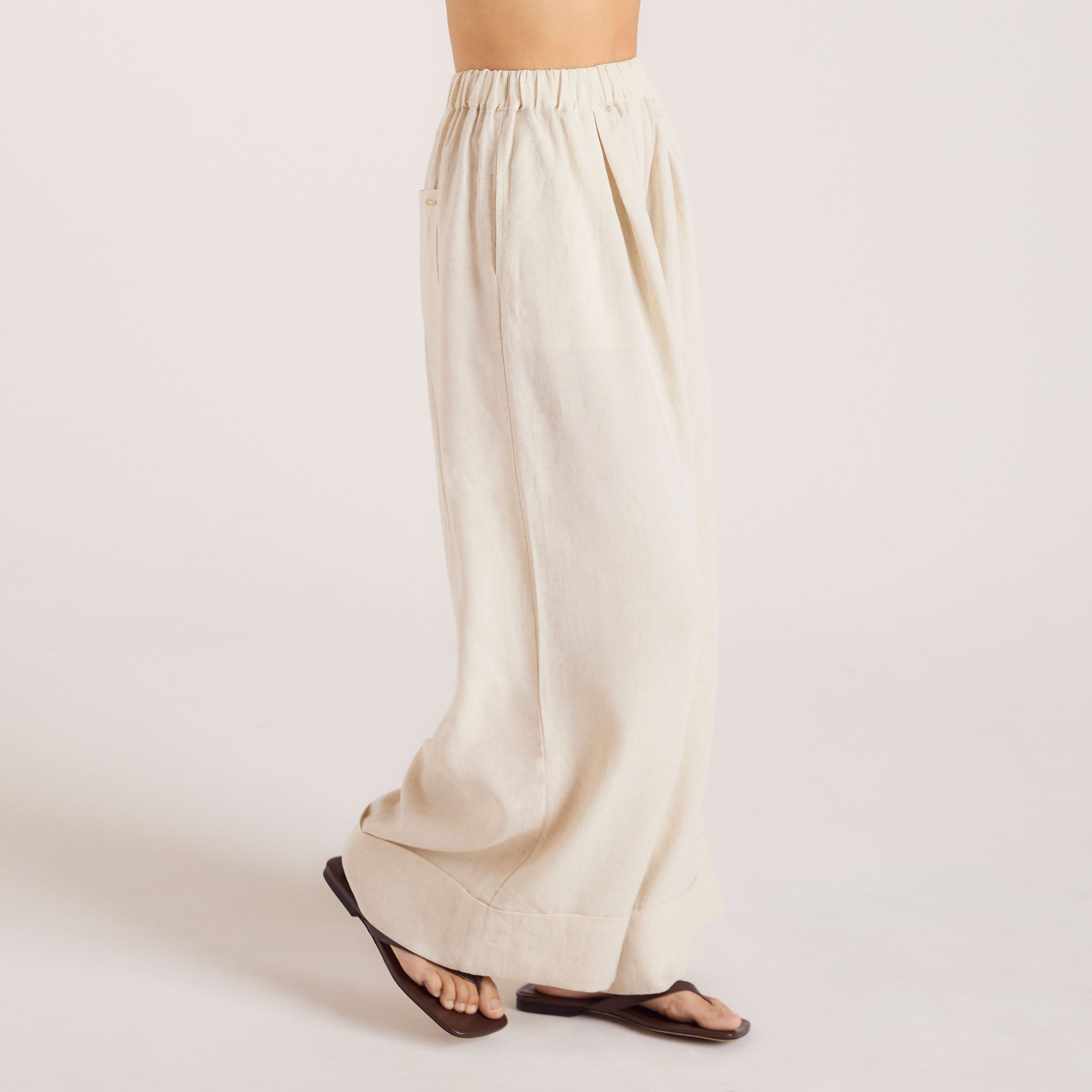Linen Blend Wide-Leg Trousers - Cream - Image 5