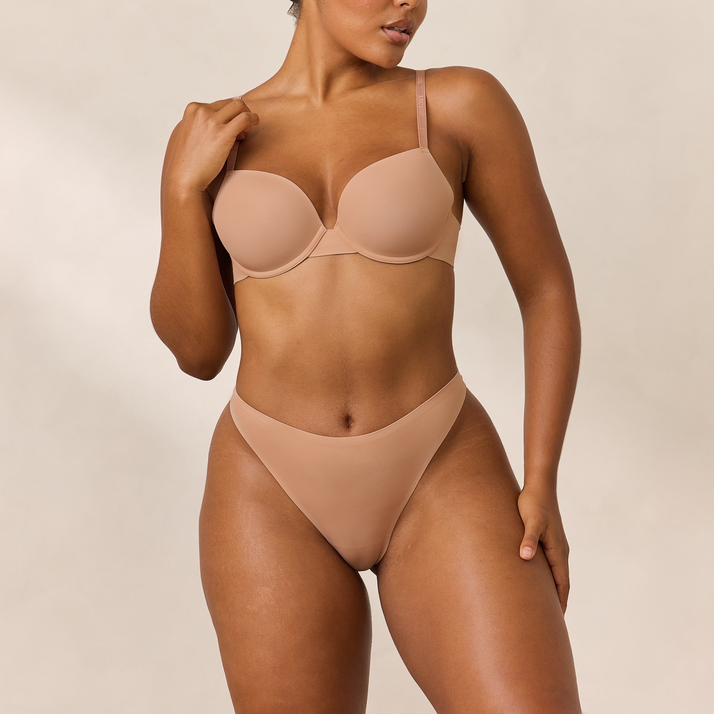 Invisible Form T-Shirt Bra - Honey - Image 4