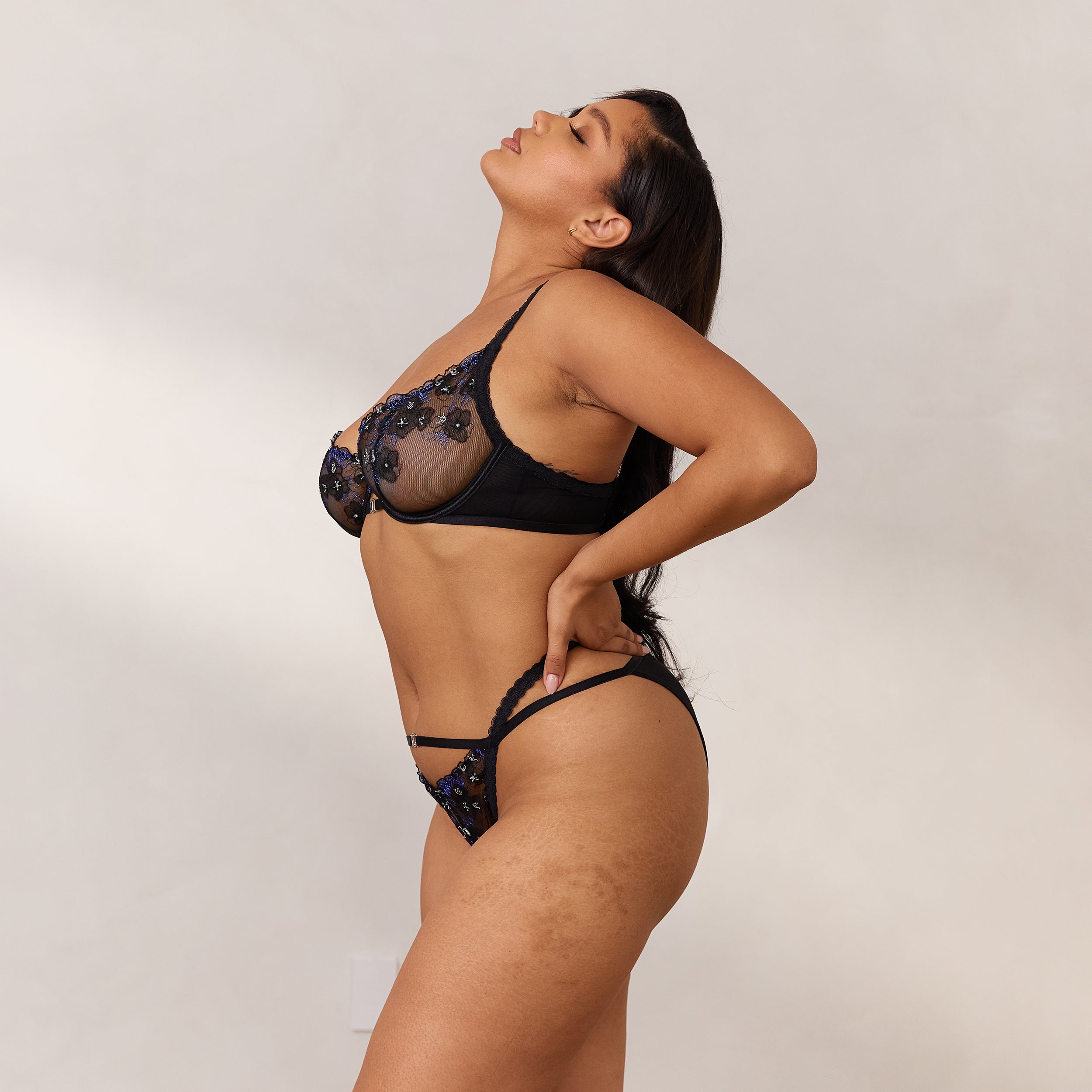 Ditsy Embroidered Balcony Bra - Black - Image 23