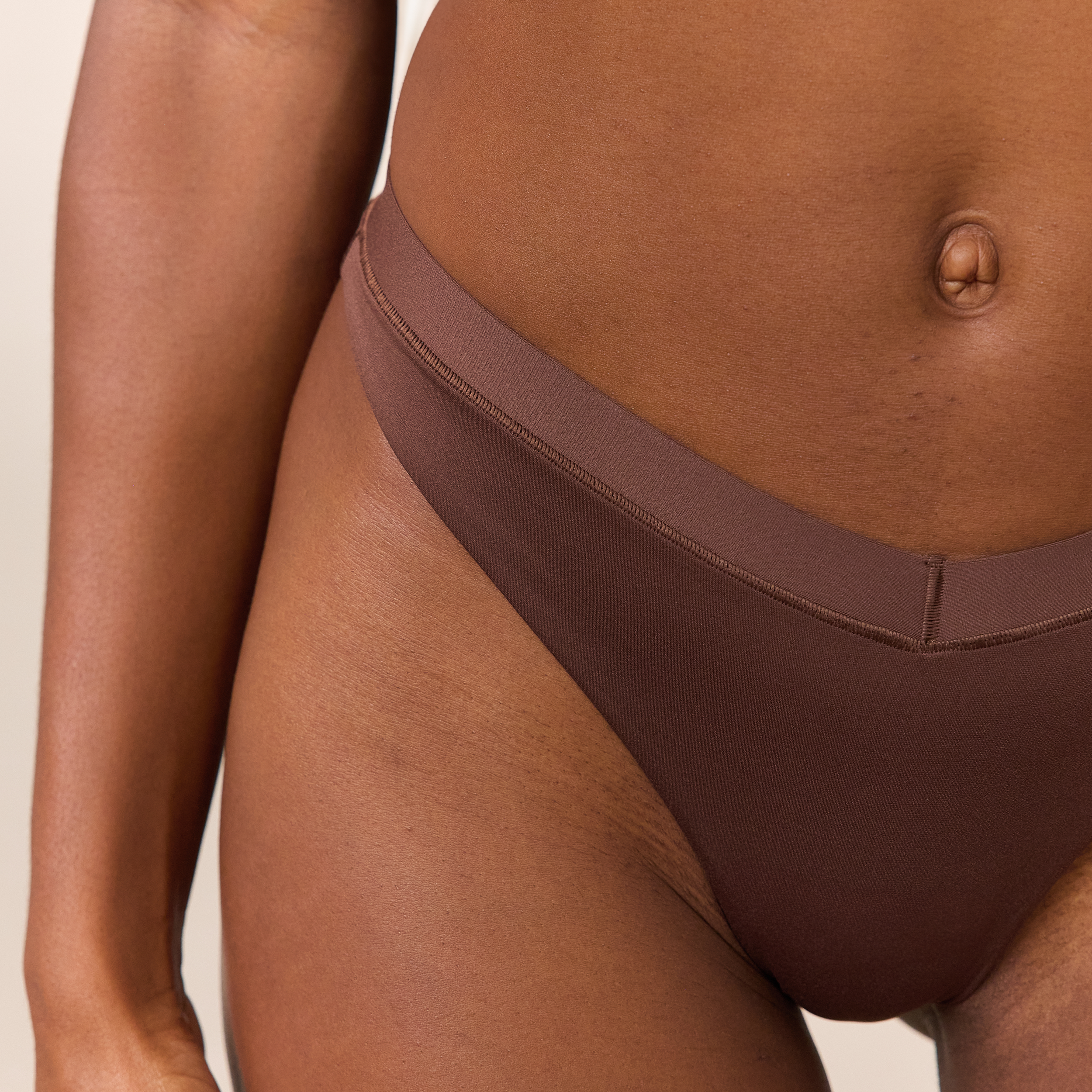 Everyday Comfort Thong - Cocoa - Image 4